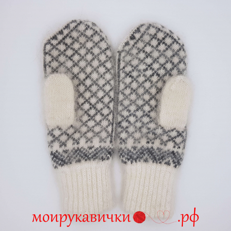 Пуховые варежки Белые в клетку