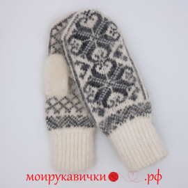 Пуховые варежки Белые в клетку